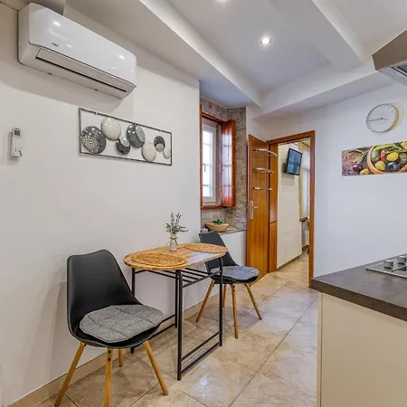 Colosseum Апартаменти *